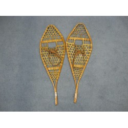 Authentic Vintage Pair of Snowshoes Used Gallery (47-90-G218) 8U