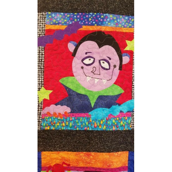 Creepy Halloween Quilted Banner