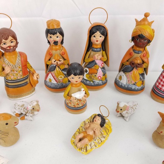 Vtg Hand Made Painted Clay Russian Doll Christmas Nativity Set Figurines