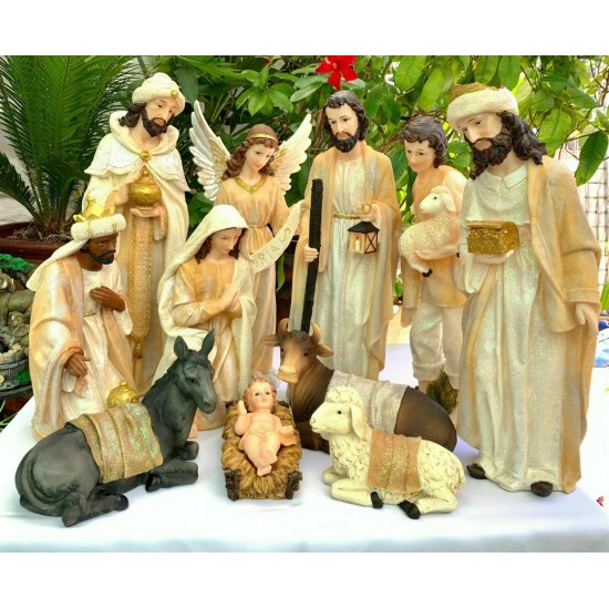 Nativity Set/ El Nacimiento 19