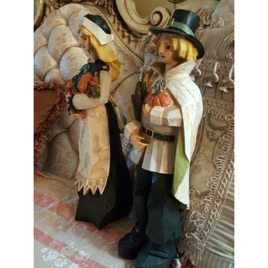 VINTAGE THANKSGIVING TALL DECORATIVE PILGRIM COUPLE HARVEST