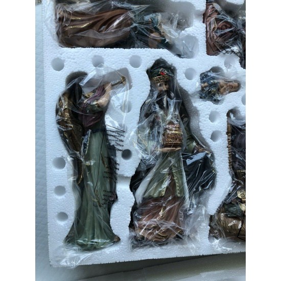 KIRKLAND SIGNATURE 13 PC. HAND PAINTED NATIVITY SET *NIOB*