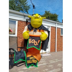 GEMMY SHREK OGRE AIRBLOWN INFLATABLE HALLOWEEN 8 FT  With BANNERS.