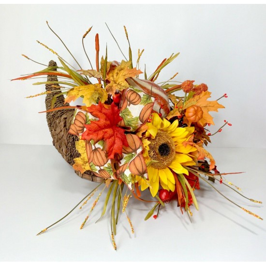 WICKER CORNUCOPIA FALL BASKET LARGE CENTERPIECE ARRANGEMENT THANKSGIVING TABLE