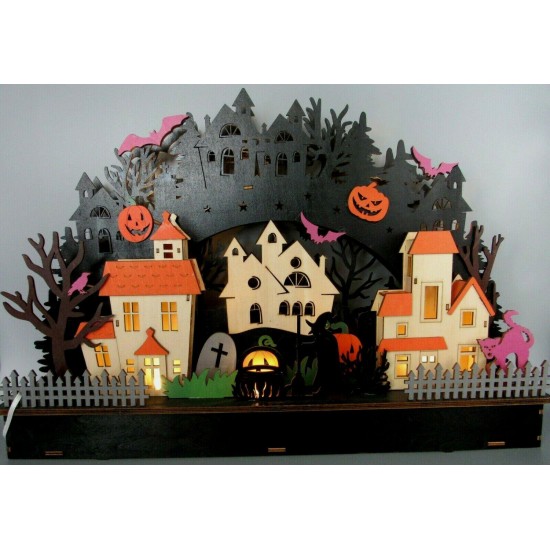 MARTHA STEWART LARGE LED LIGHTED DIE CUT WOODEN HALLOWEEN HAUNTED VILLAGE NEW