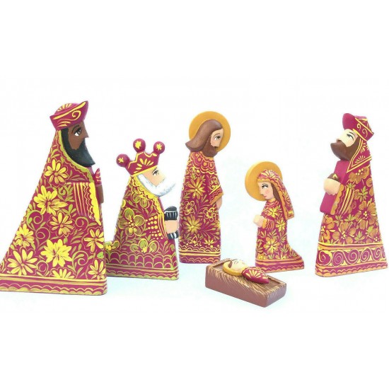 Nativity Set Christmas Cedarwood Colorful Handmade Figurines 6 Pcs Set Ethnic