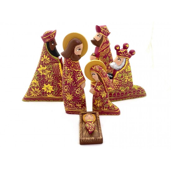 Nativity Set Christmas Cedarwood Colorful Handmade Figurines 6 Pcs Set Ethnic