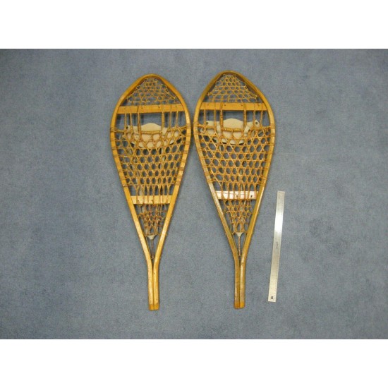 Authentic Vintage Pair of Snowshoes Used Gallery (47-90-G216) ET