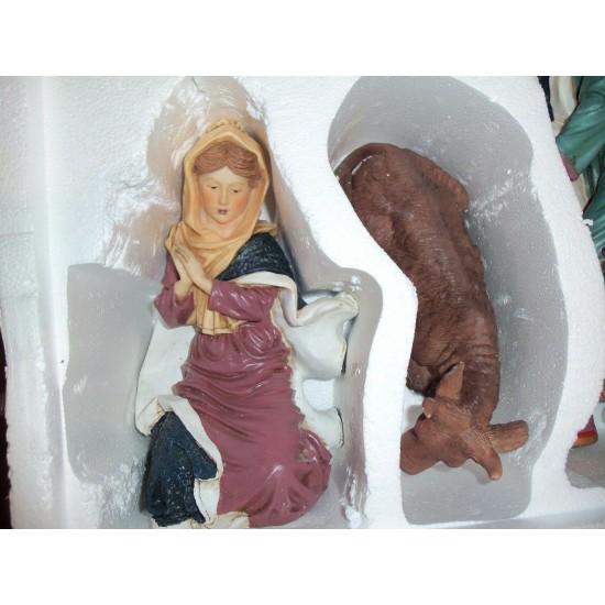 11 PIECE NATIVITY SET