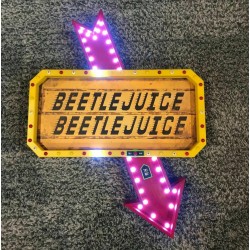 NEW BEETLEJUICE LIGHT UP MARQUE SIGN SPIRIT HALLOWEEN PROP INDOOR BATTERY