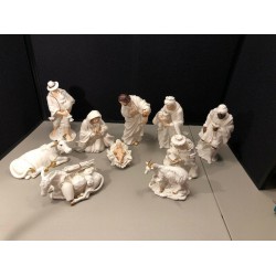 Rare WHITE & GOLD Heritage O’Well Oversized 10” Hand Painted Nativity 3 Sets