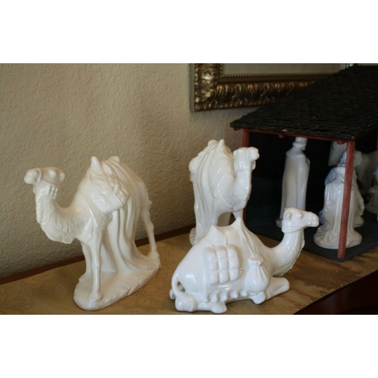 Brillant White Ceramic Nativity Set