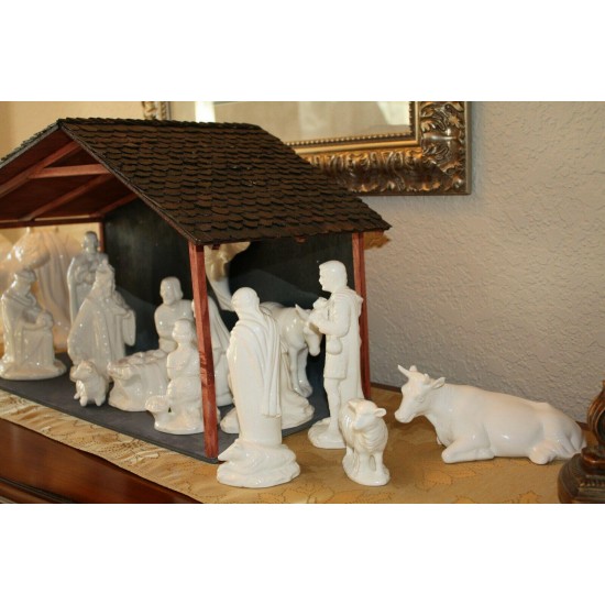 Brillant White Ceramic Nativity Set