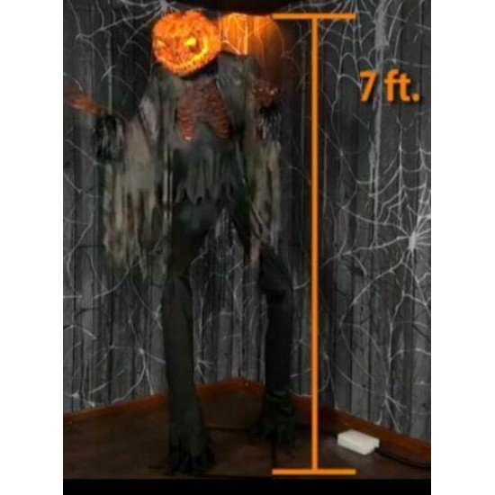 Morris Costumes Halloween Scorched Scarecrow with Fog Machine 7 ft.