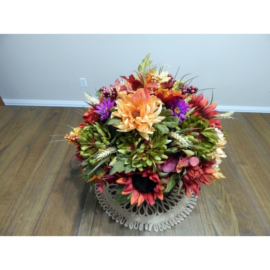 Large Fall/Autumn/Winter Table Top Centerpiece 20