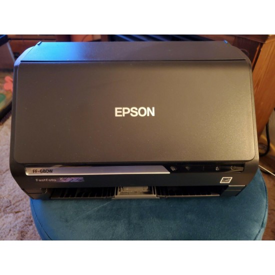 Slightly Used - Epson FastFoto FF-640 High-Speed Photo Scanner - Black