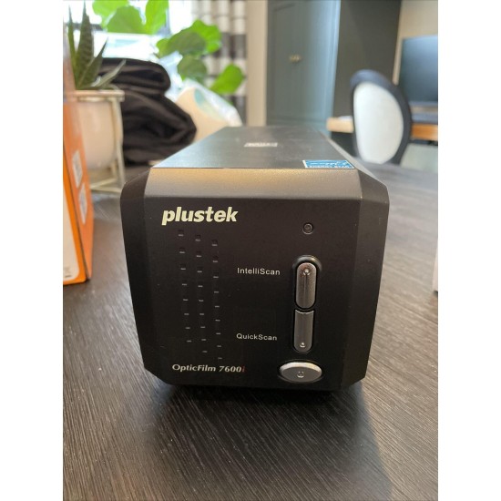 Plustek Opticfilm 7600i AI Scanner